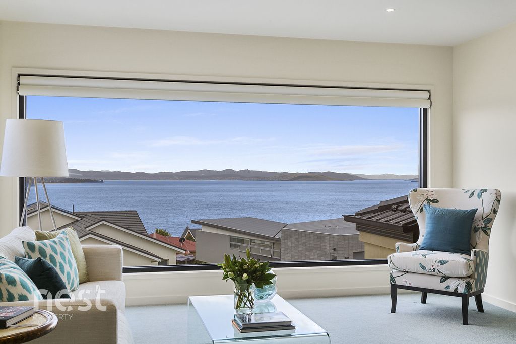 7 Steen Court, Blackmans Bay TAS 7052, Image 2