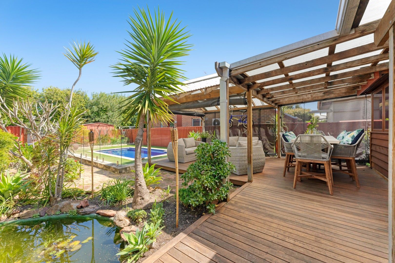 3 bedrooms House in 69 Crawford Road MAYLANDS WA, 6051