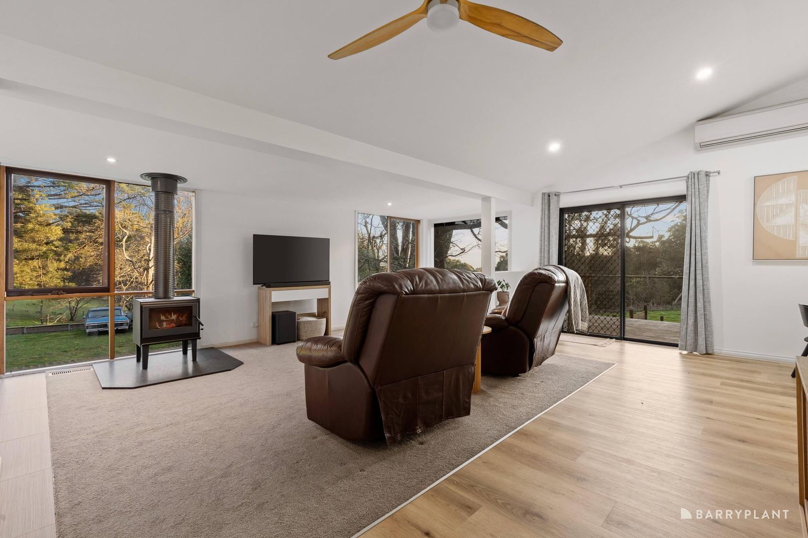 2 Ogilvy Road, Clematis VIC 3782, Image 2