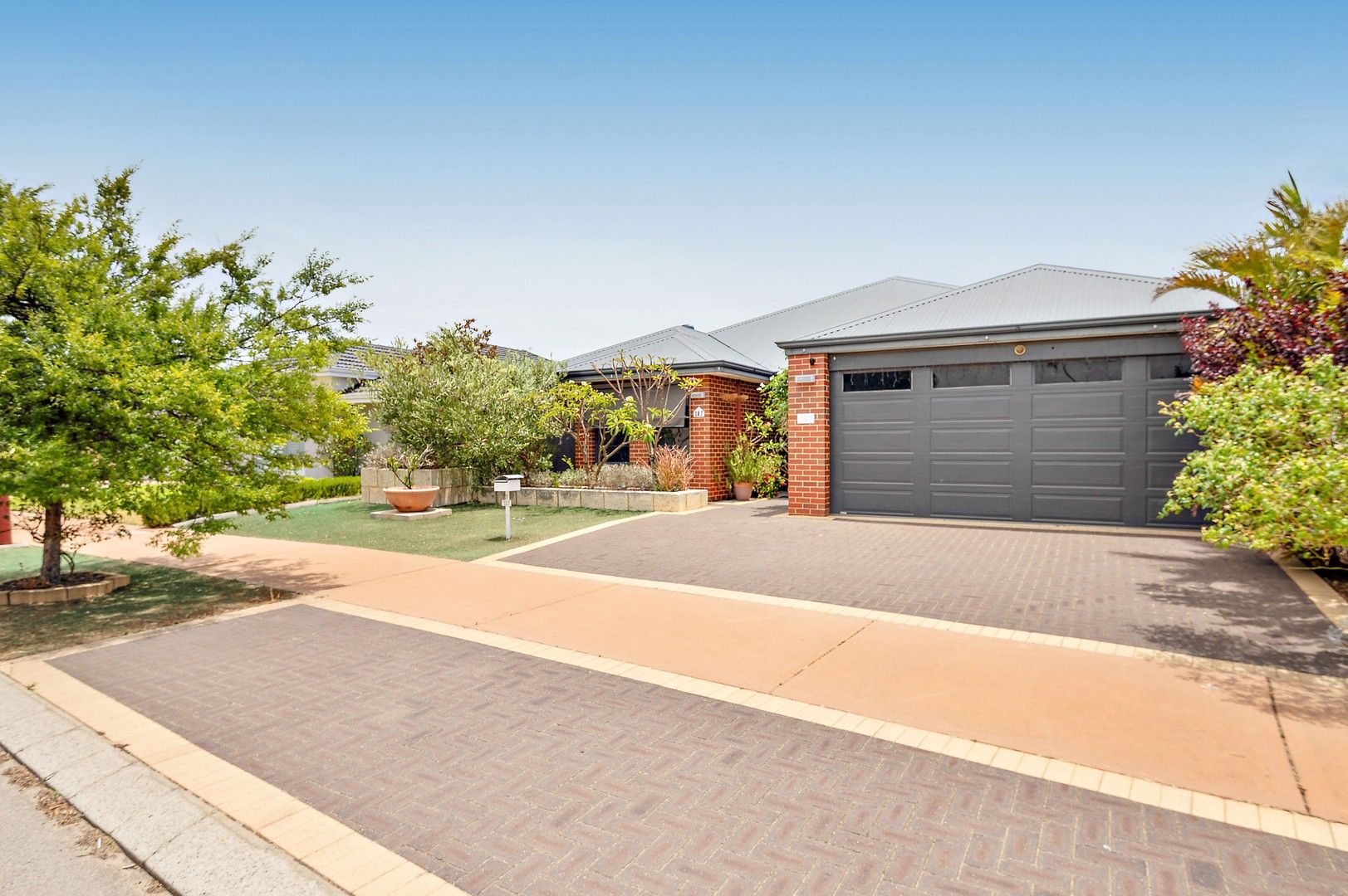 187 Castlewood Parkway, Southern River WA 6110, Image 0