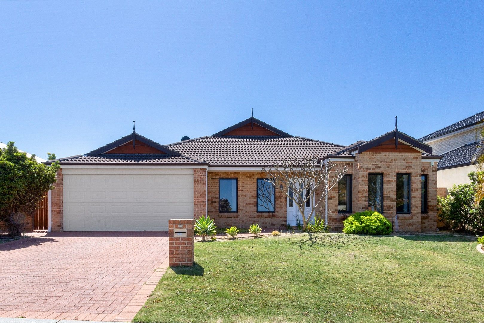 24 Massenger Street, Madeley WA 6065, Image 0