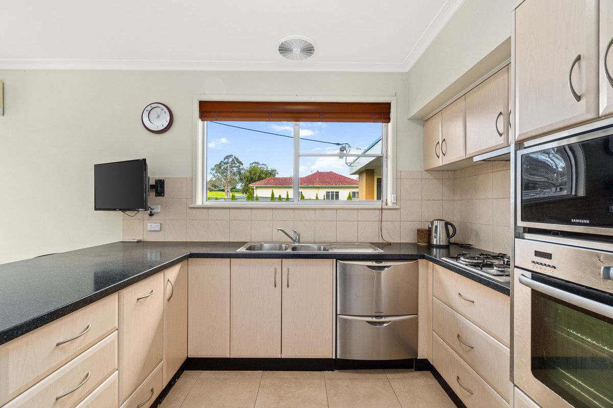 35-37 Henry Street, Maffra VIC 3860, Image 1