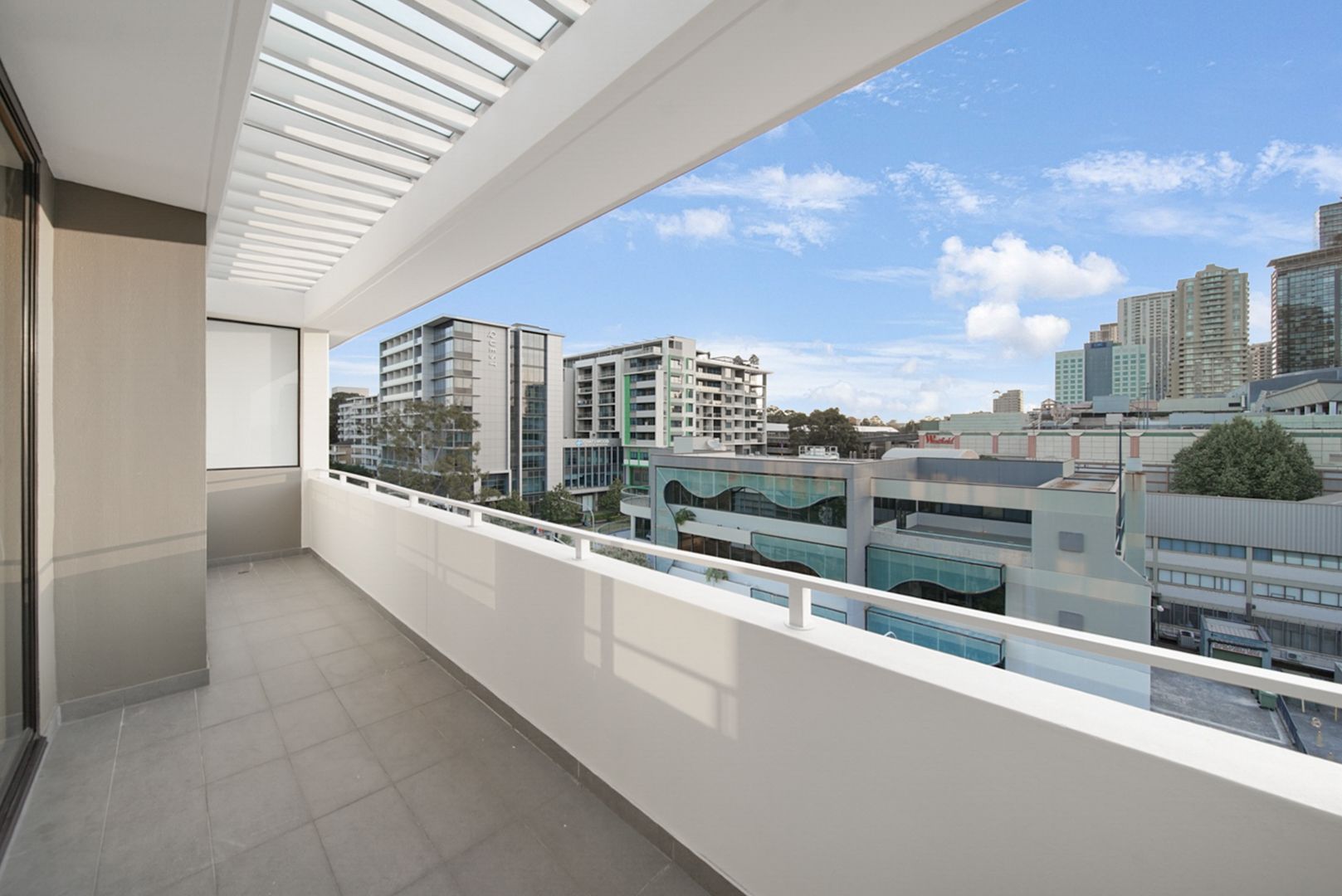 2 bedrooms Apartment / Unit / Flat in 603/36 Bertram Street CHATSWOOD NSW, 2067
