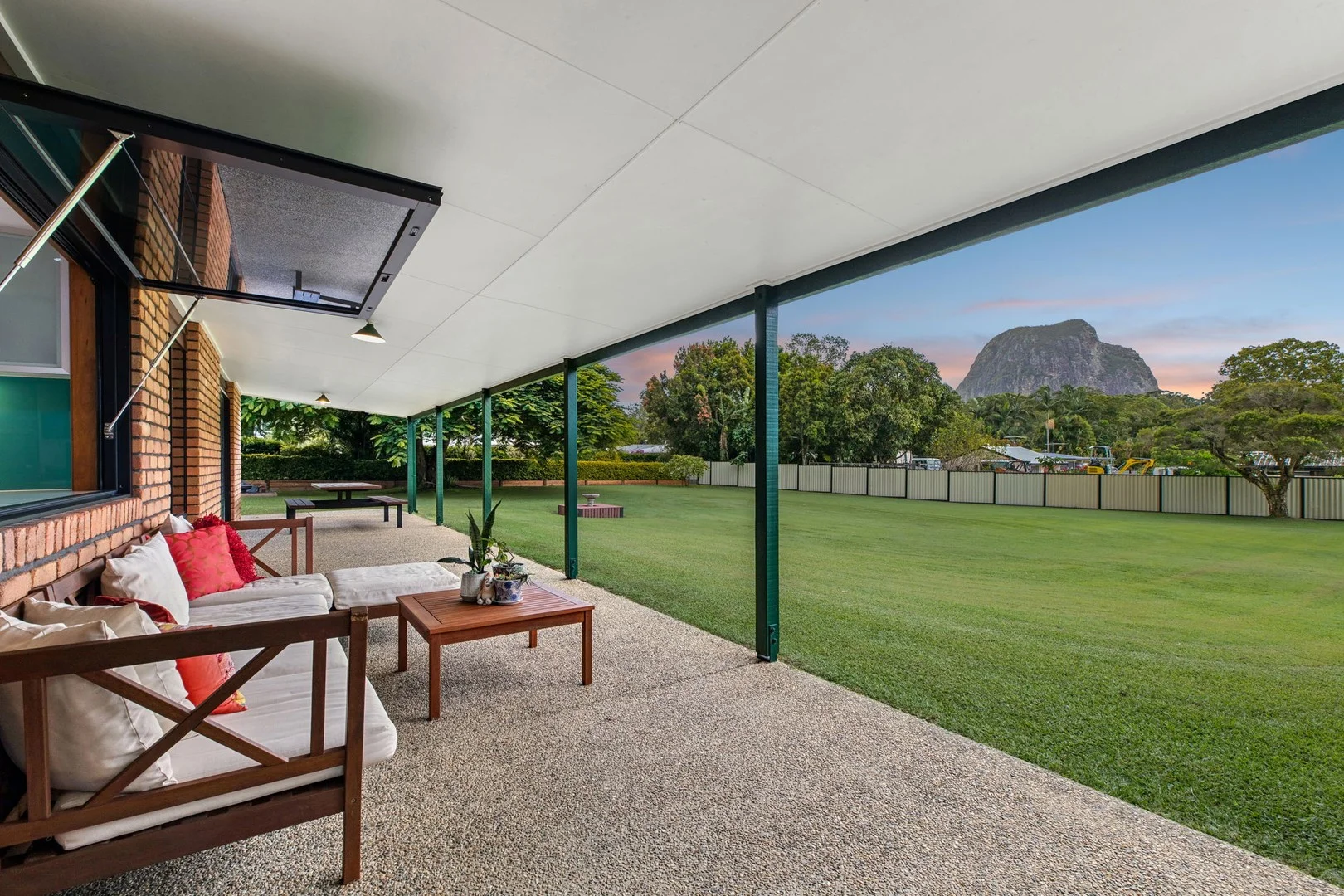 19 Tibrogargan Drive, Beerburrum QLD 4517