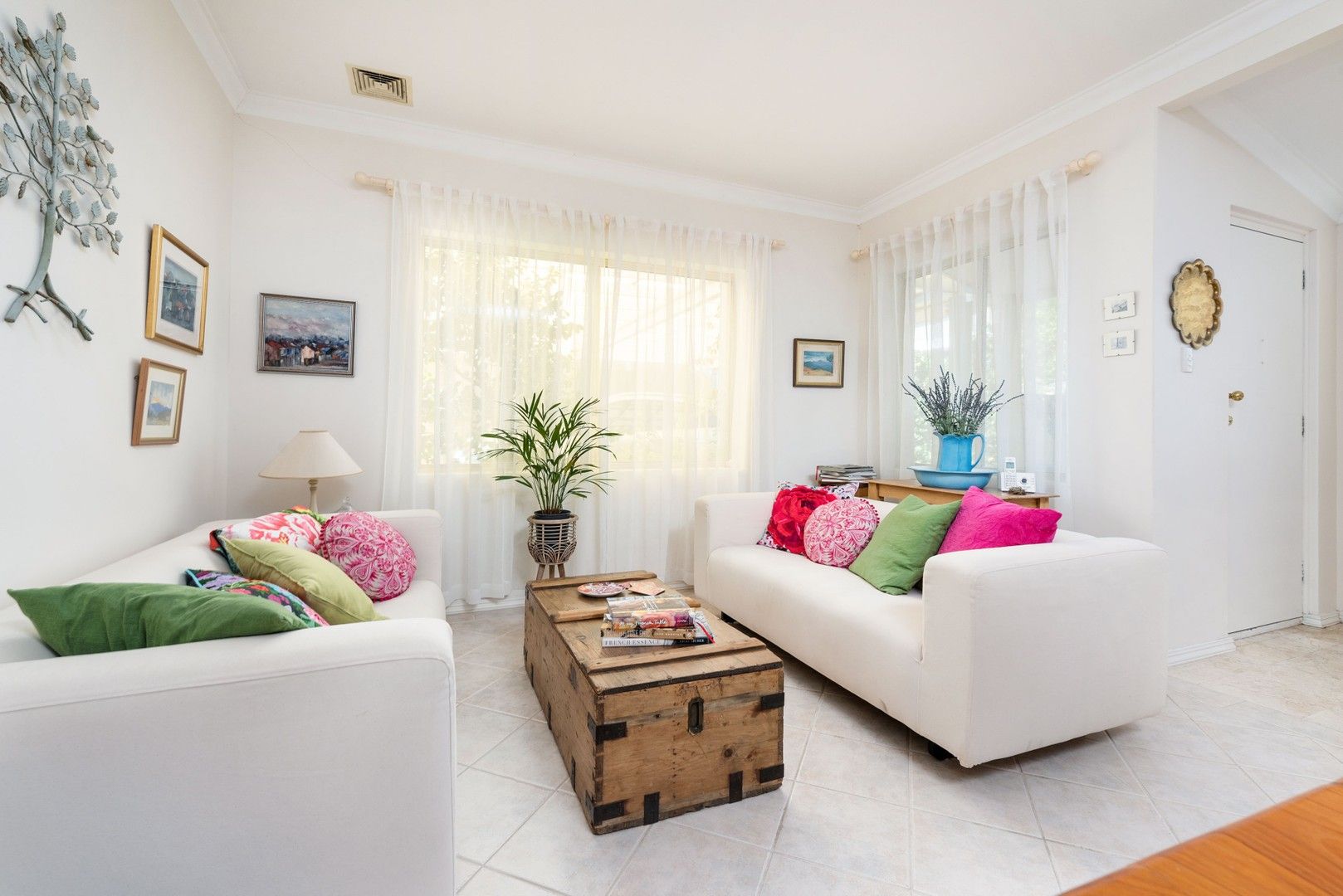 2 bedrooms House in 3/3 Doonan Road NEDLANDS WA, 6009