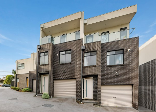 2/20-22 Hughes Street, Burwood VIC 3125