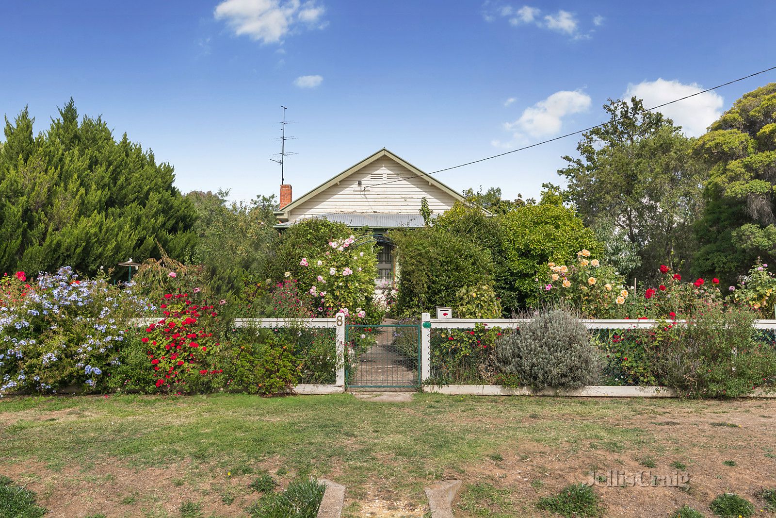 8 Castlemaine Maldon Road, Maldon VIC 3463, Image 0