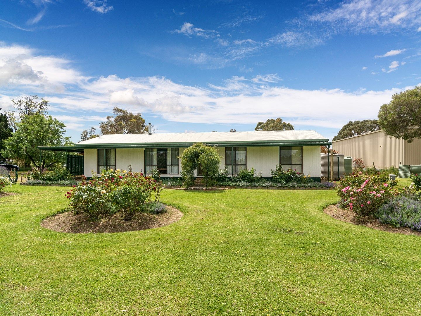 43 Adelaide Road, Strathalbyn SA 5255, Image 2