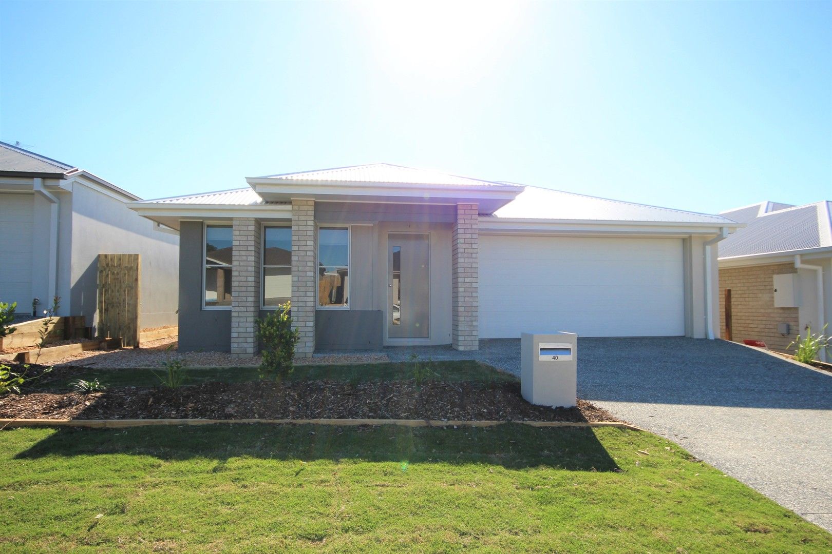 4 bedrooms House in 40 Mount Pleasant Street PARK RIDGE QLD, 4125