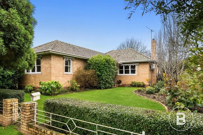Picture of 2 Muir Crescent, NEWINGTON VIC 3350