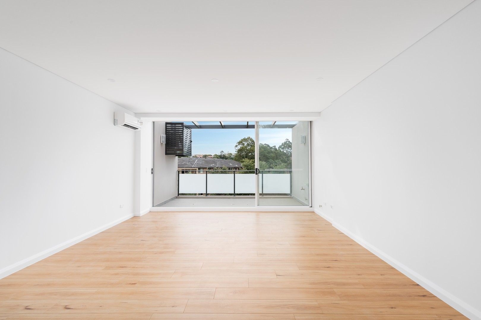 2 bedrooms Apartment / Unit / Flat in 51/12-20 Garnet Street ROCKDALE NSW, 2216