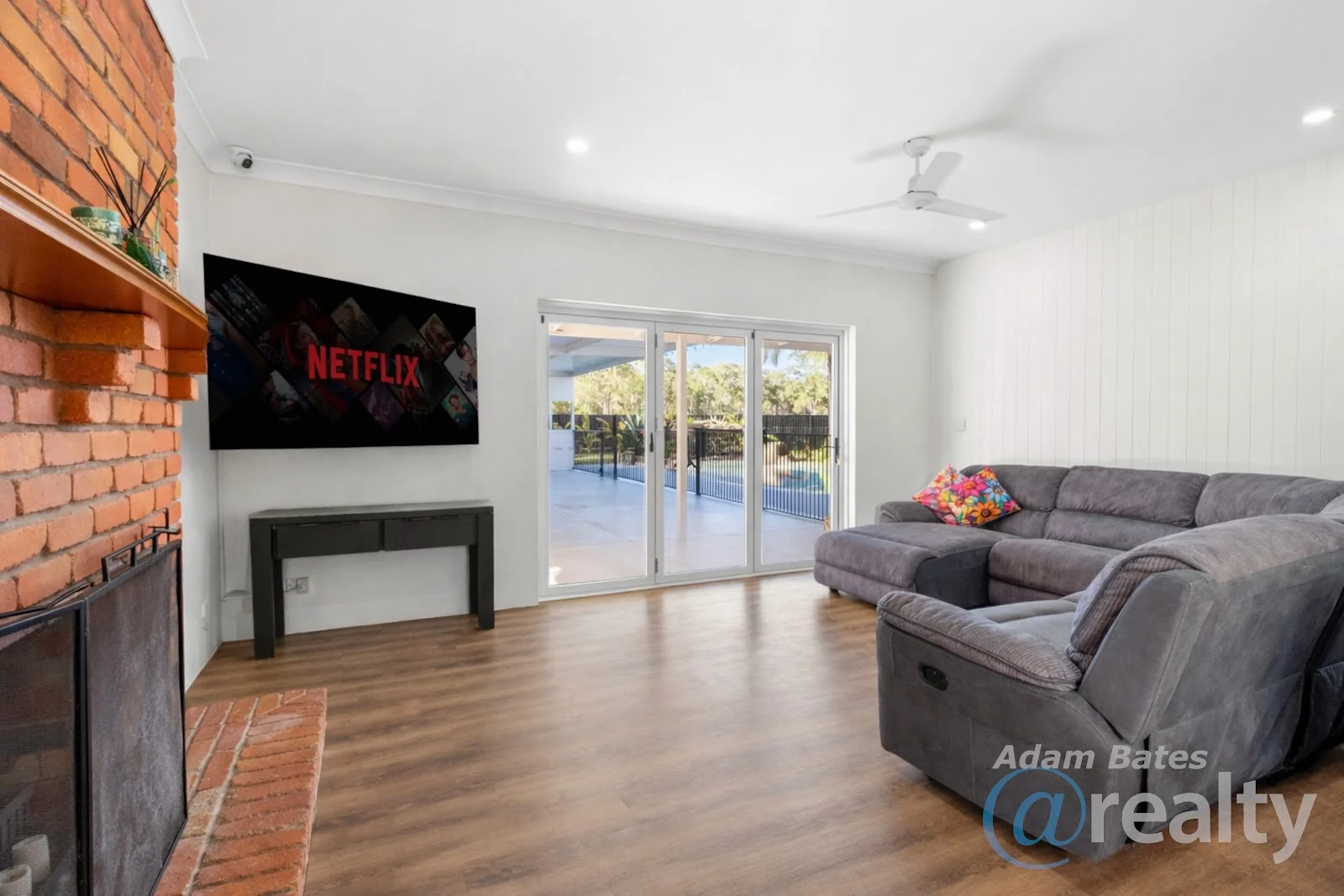 Additional image 8 of 52 Tableland Road, Sunshine Acres QLD 4655