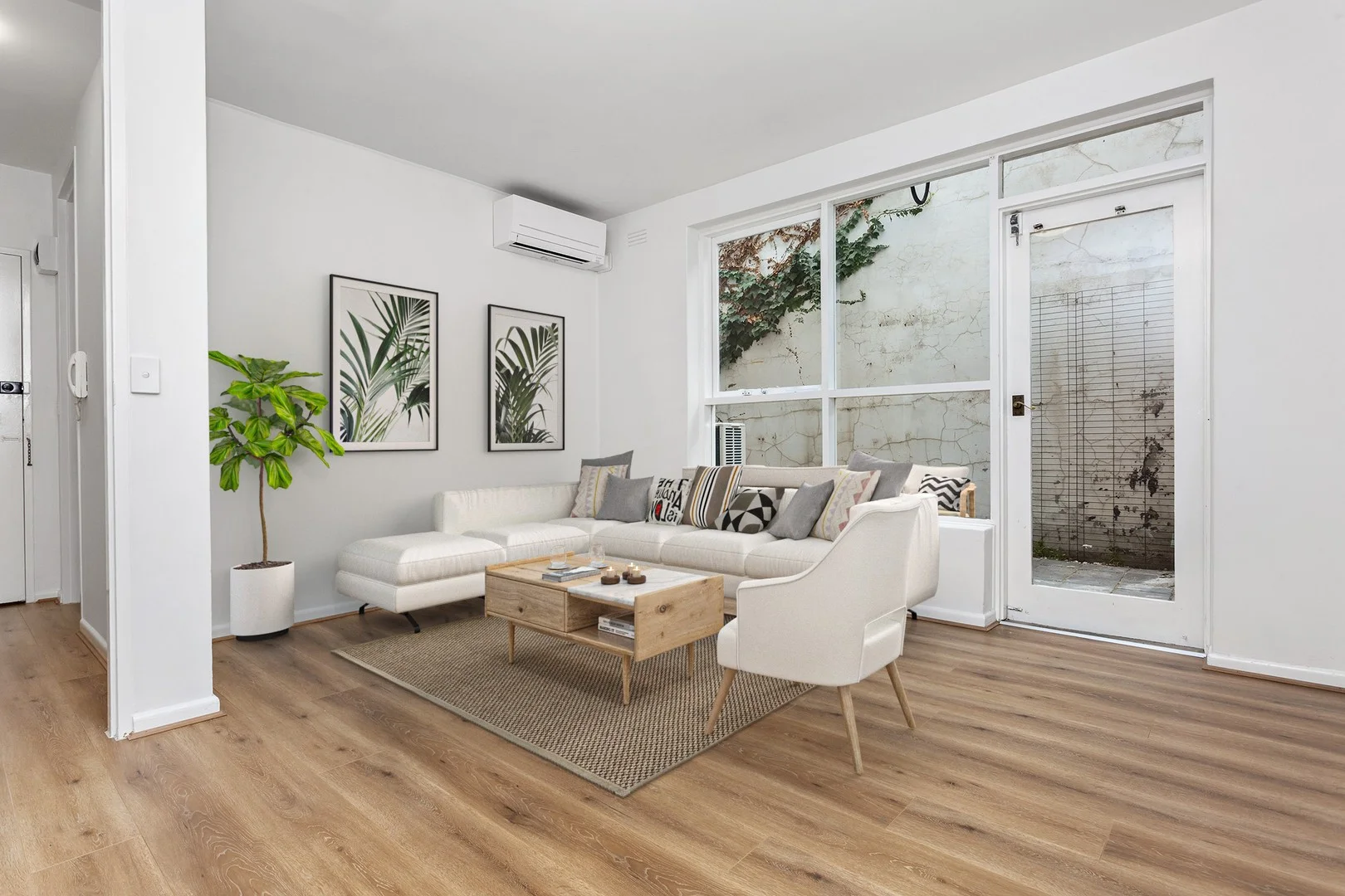 1/14 Deakin Street, St Kilda West VIC 3182