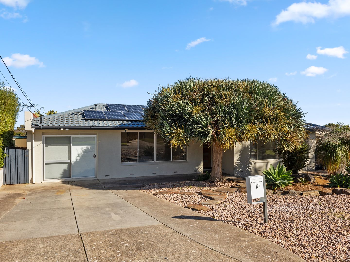 10 Crittenden Road, Morphett Vale SA 5162, Image 1