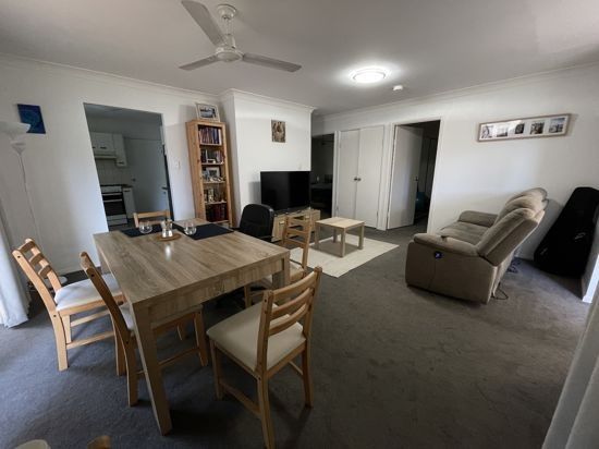 2 bedrooms Villa in Unit 5 14 Kensington Pl BIRKDALE QLD, 4159