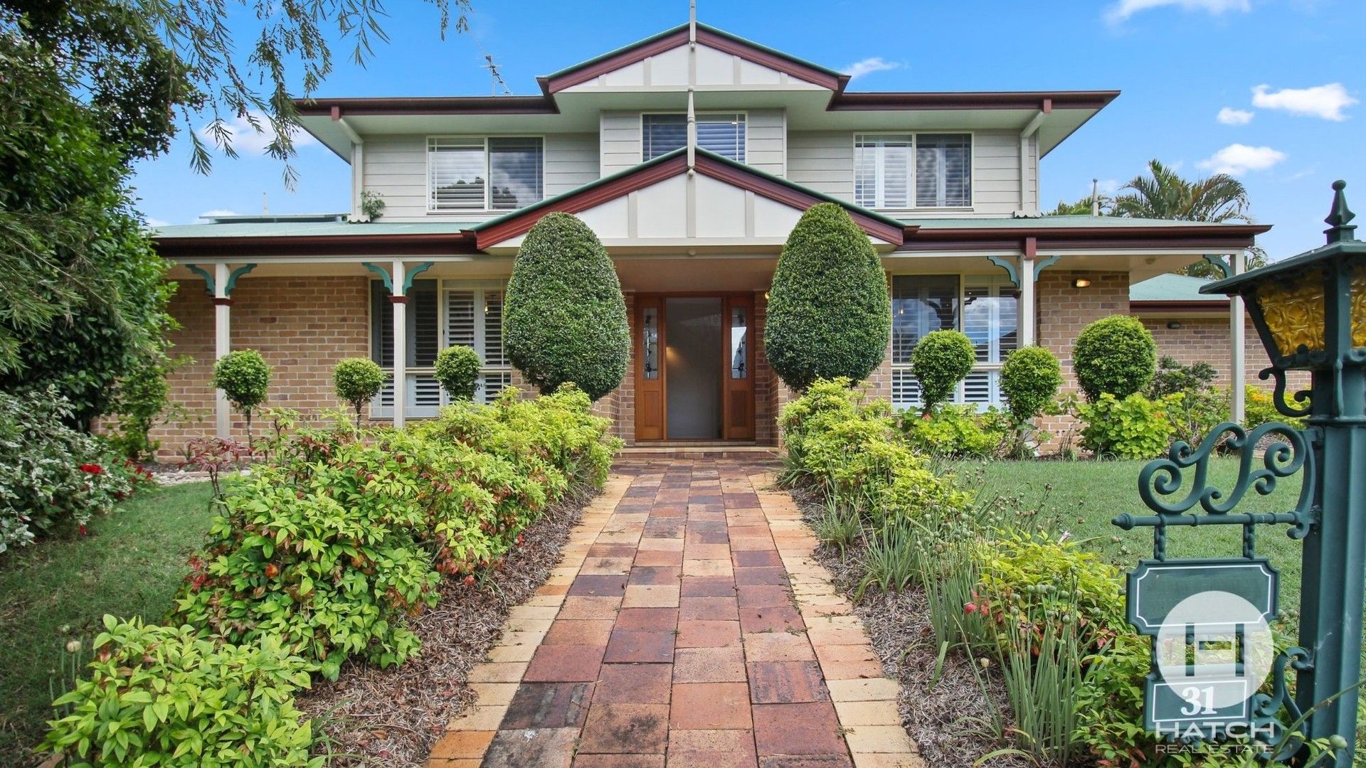5 bedrooms House in 31 Hatherton Crescent CARINDALE QLD, 4152