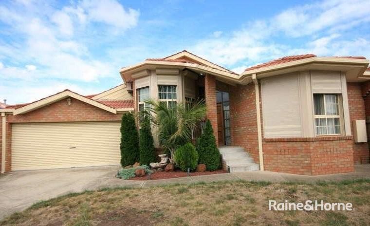 127 Moonstone Circuit, St Albans VIC 3021, Image 0