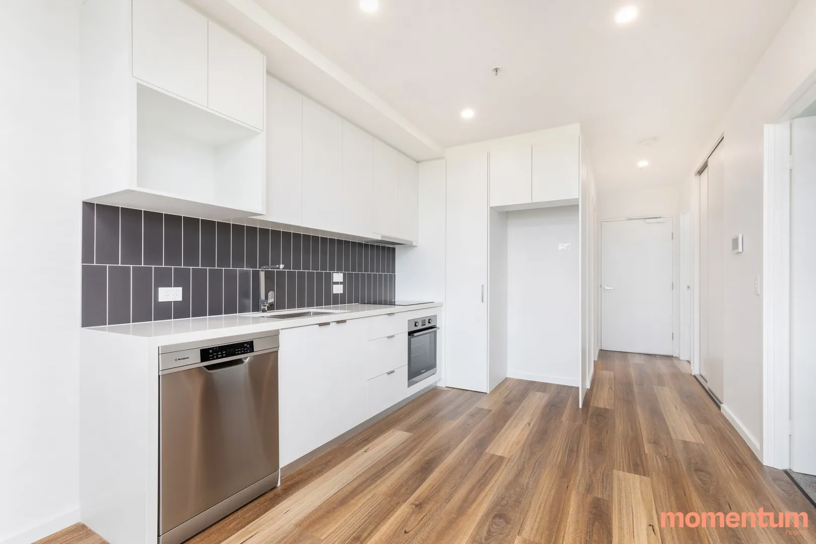 STUNNING TWO BEDROOM APARTMENT