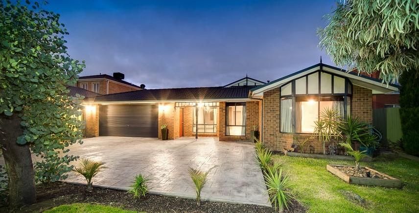 4 bedrooms House in 45 Sallybrook Circuit NARRE WARREN VIC, 3805