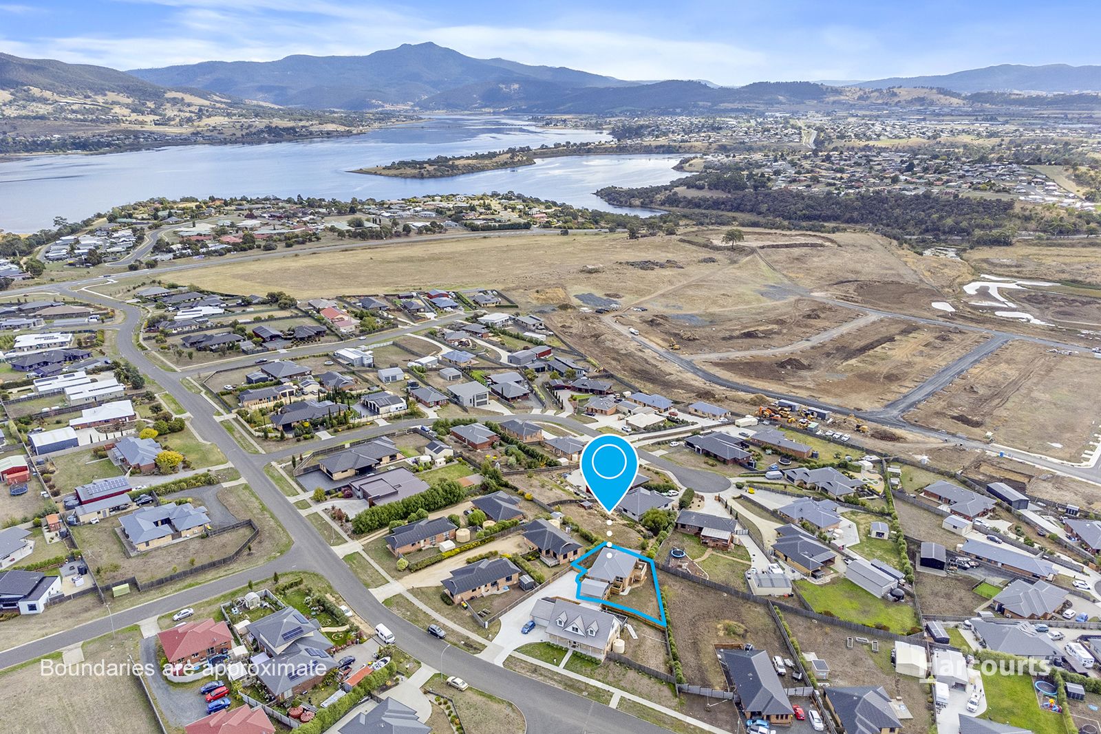 2/27 Riviera Drive, Old Beach TAS 7017, Image 2