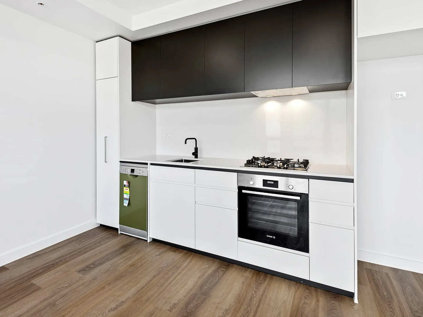 Additional image 3 of 3.04/156 Burgundy Street, Heidelberg VIC 3084