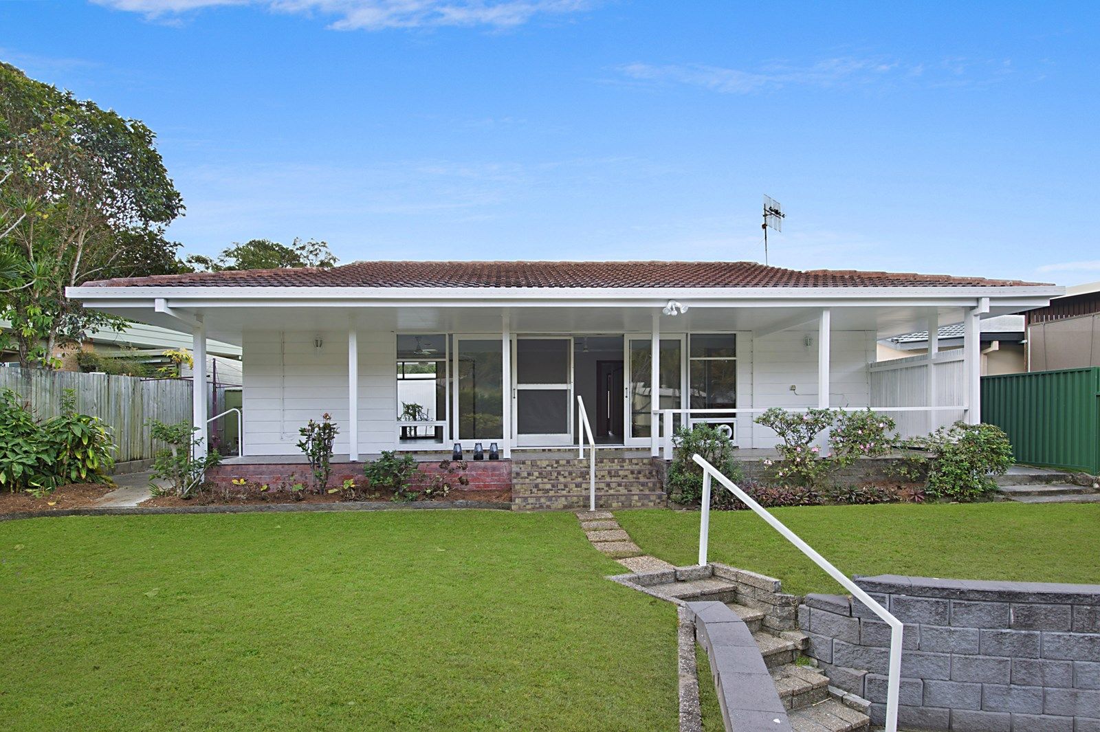 46 Elanora Drive, Burleigh Heads QLD 4220, Image 1