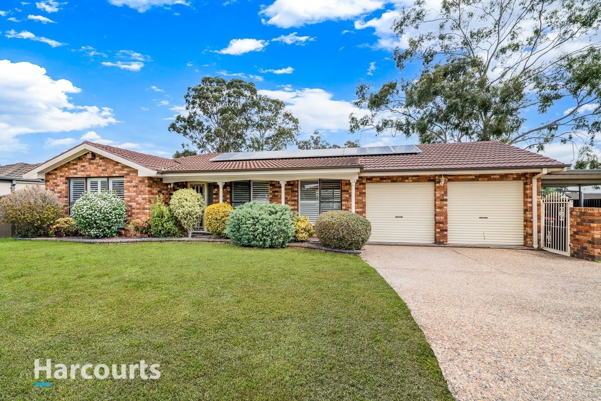 4 bedrooms House in 9 Peppertree Drive ERSKINE PARK NSW, 2759