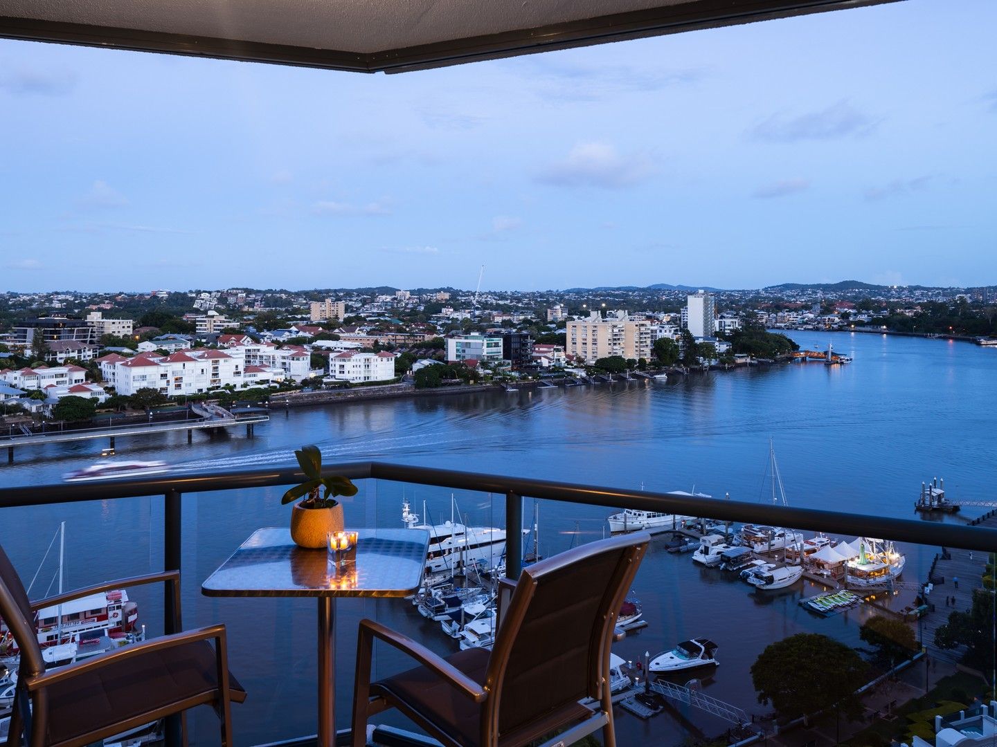 73/2 Goodwin Street, Kangaroo Point QLD 4169, Image 0