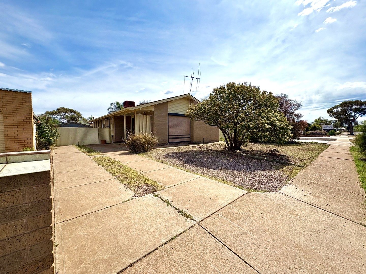 3 bedrooms House in Harrison Close WHYALLA JENKINS SA, 5609