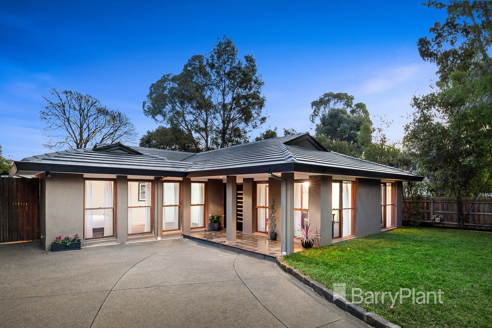 8 Cerberus Street, Donvale VIC 3111, Image 0