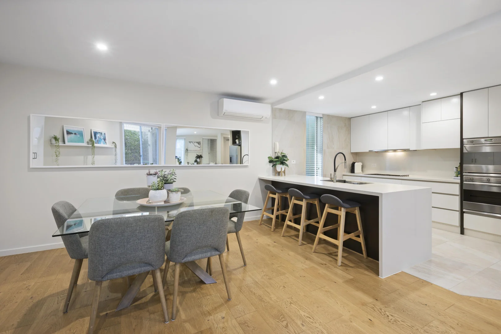 Additional image 2 of 2/402 Barkly Street, Elwood VIC 3184