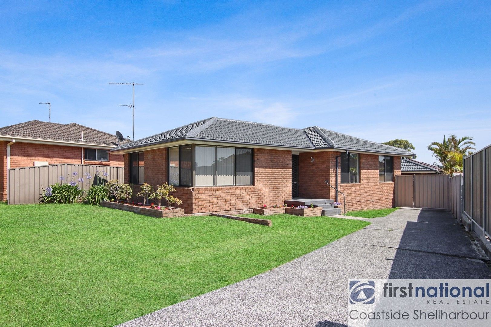 3 bedrooms House in 26 Oak Street ALBION PARK RAIL NSW, 2527