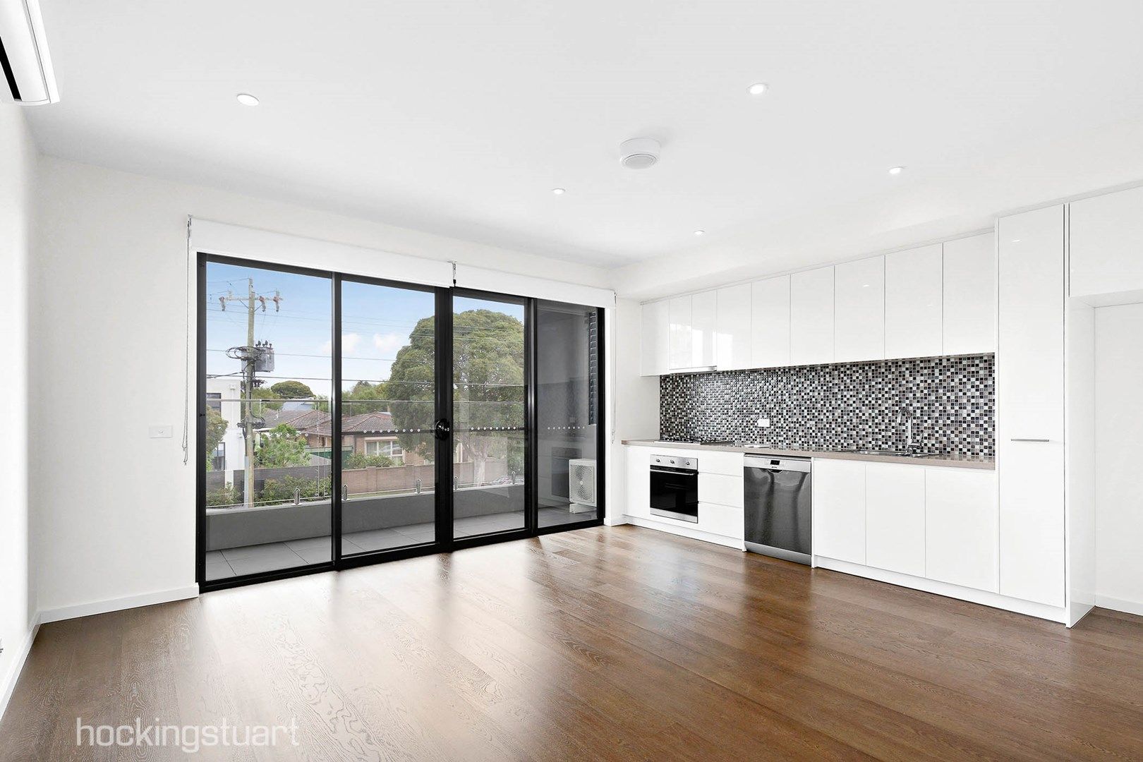 102/124 Murrumbeena Road, Murrumbeena VIC 3163, Image 1