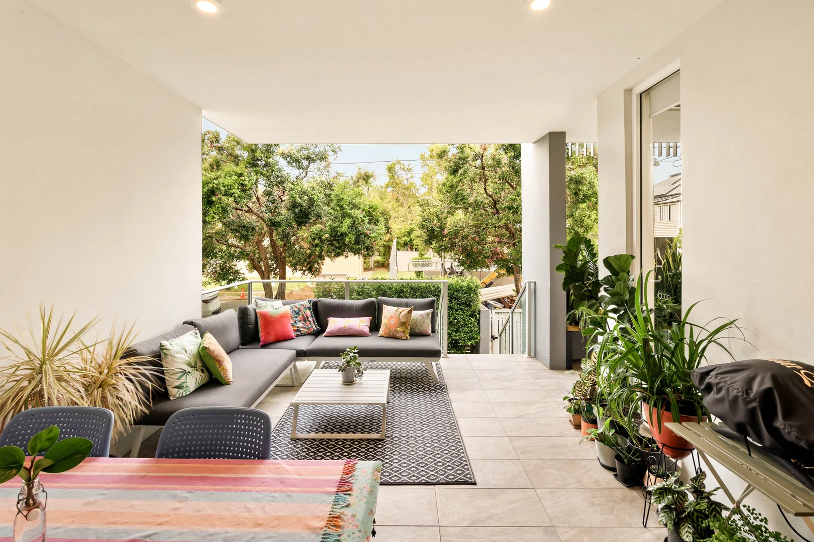 Additional image 2 of 2/30 Second Avenue, Sandgate QLD 4017