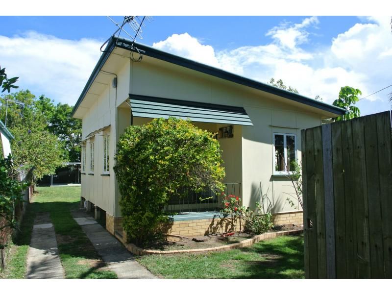 37 Dunbar Street, Margate QLD 4019, Image 0