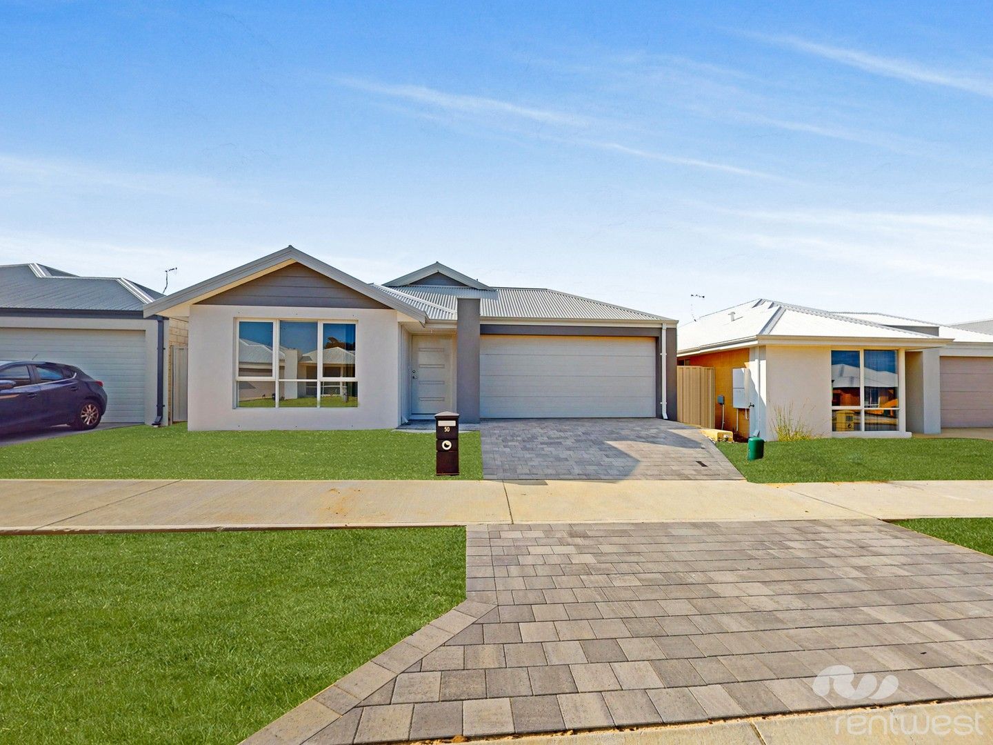 4 bedrooms House in 50 Paradise Road BALDIVIS WA, 6171