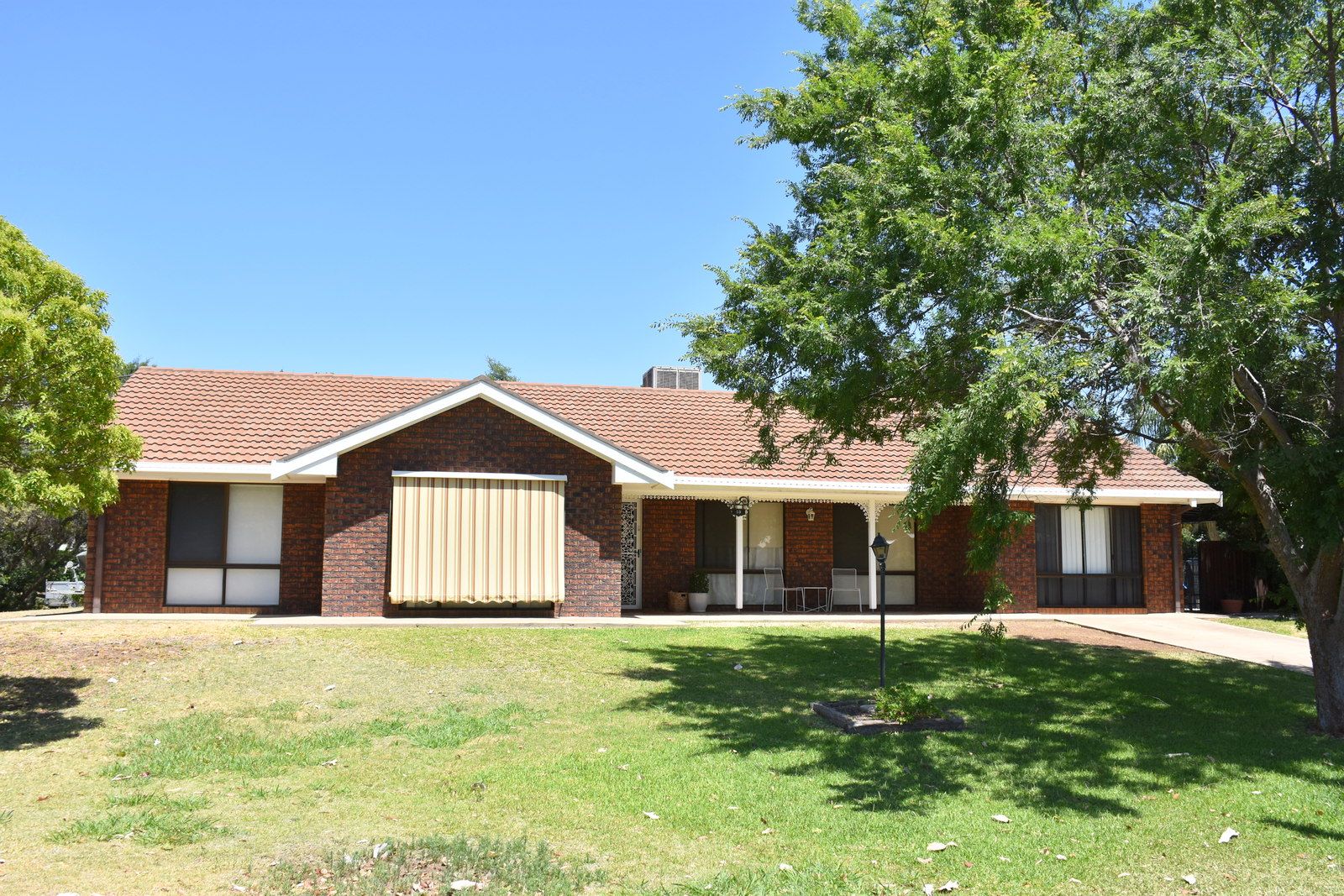 13 Myall Place, Moree NSW 2400