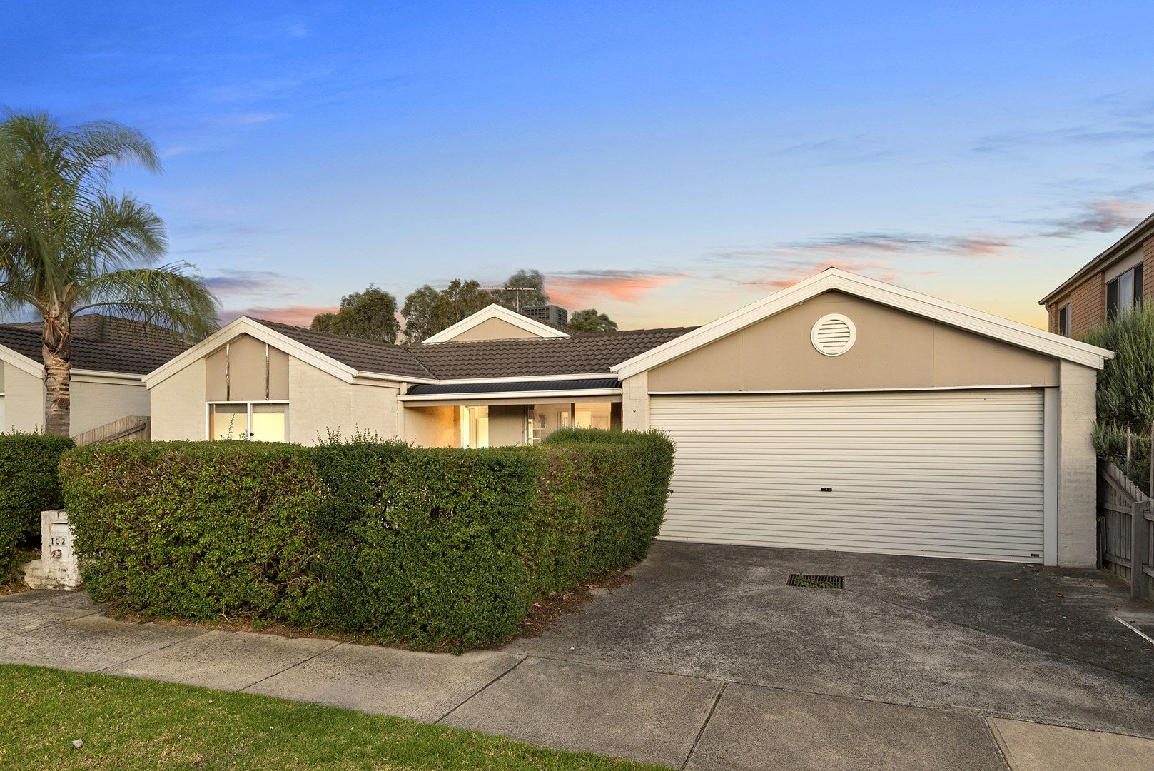 102 David Collins Drive, Endeavour Hills VIC 3802, Image 0