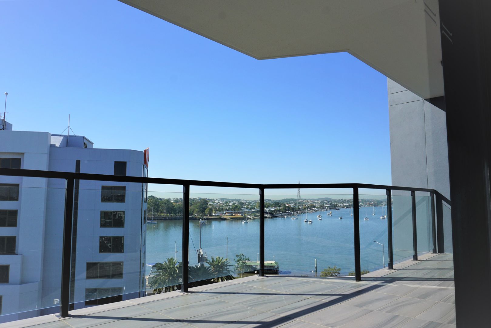 807 8 Hunt Street Hamilton Qld 4007 Apartment For Rent