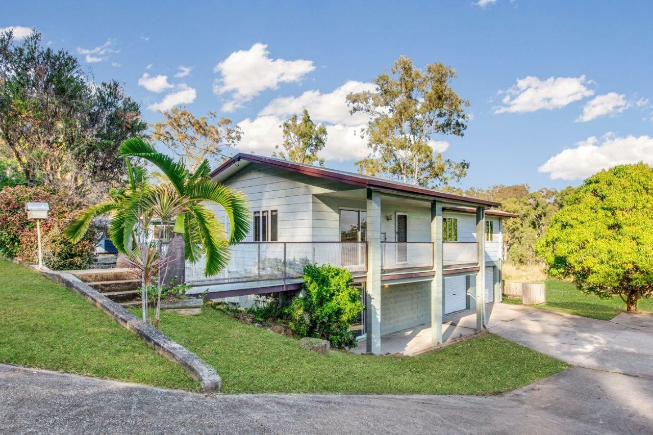 27 Pine Avenue, West Gladstone QLD 4680