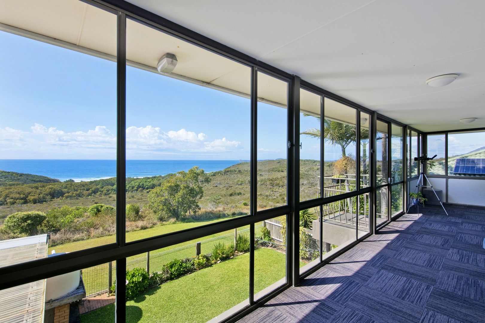 4 bedrooms House in 806 Ocean Drive BONNY HILLS NSW, 2445