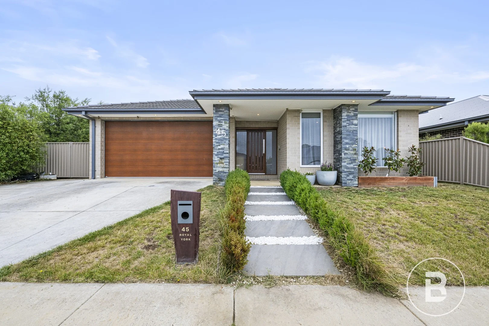 45 Royal York Road, Winter Valley VIC 3358