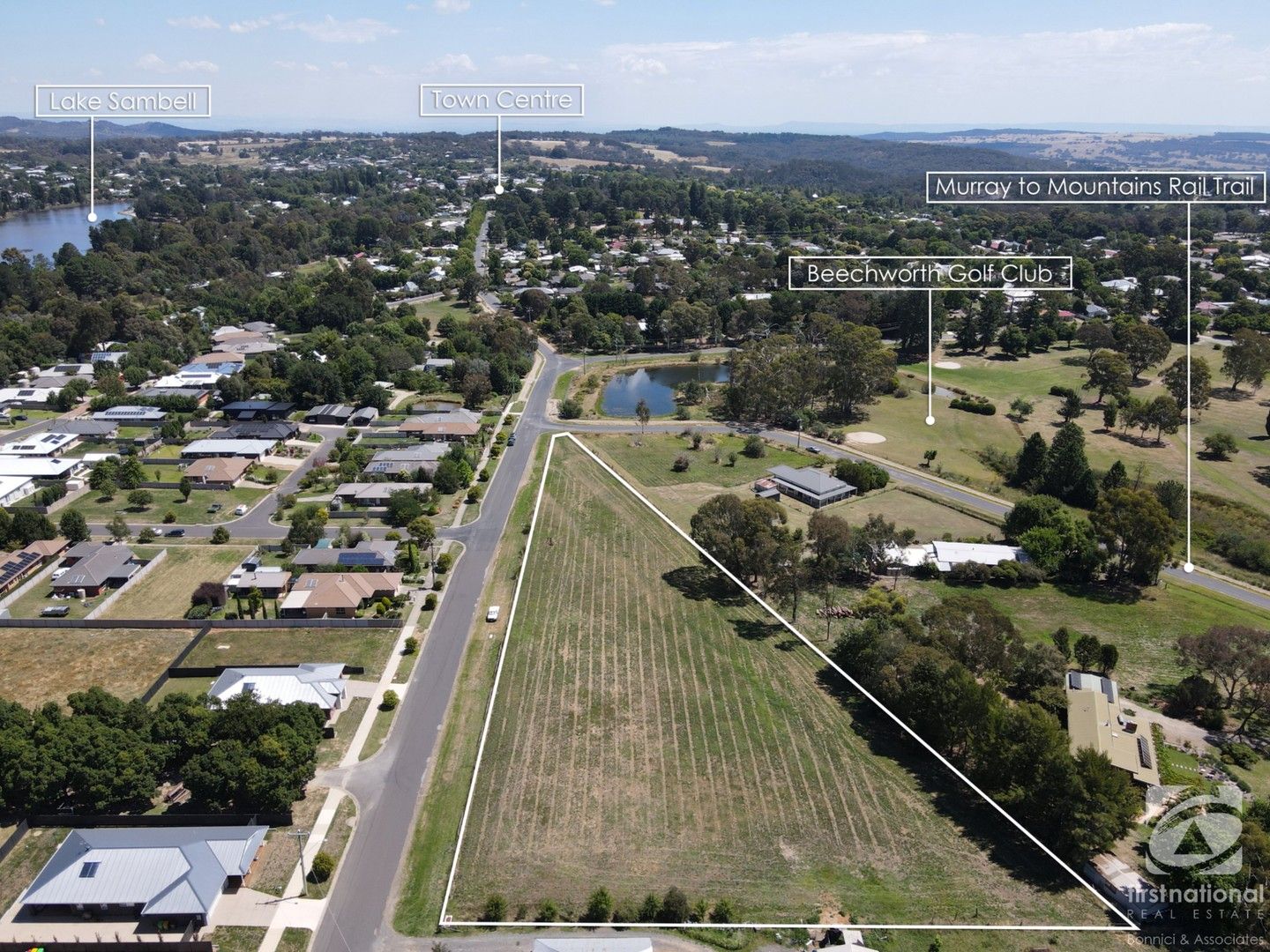 1 Havelock Road, Beechworth VIC 3747, Image 1