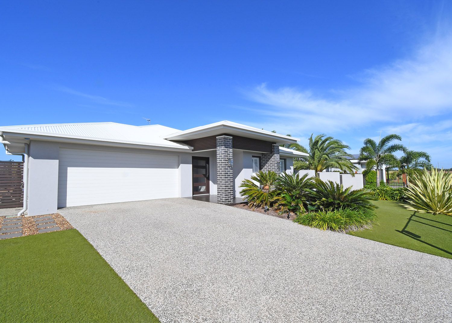 33 Spring Way, Nikenbah QLD 4655, Image 0