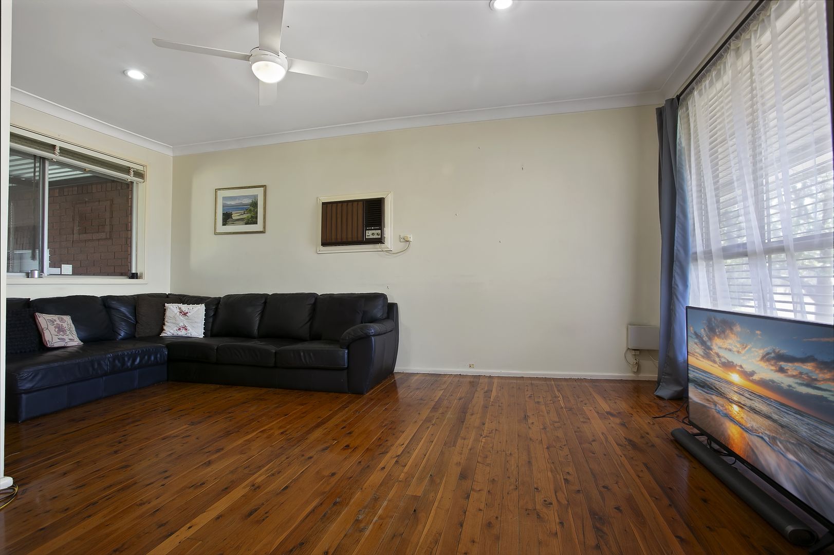 15 Carinda Drive, South Penrith NSW 2750, Image 1