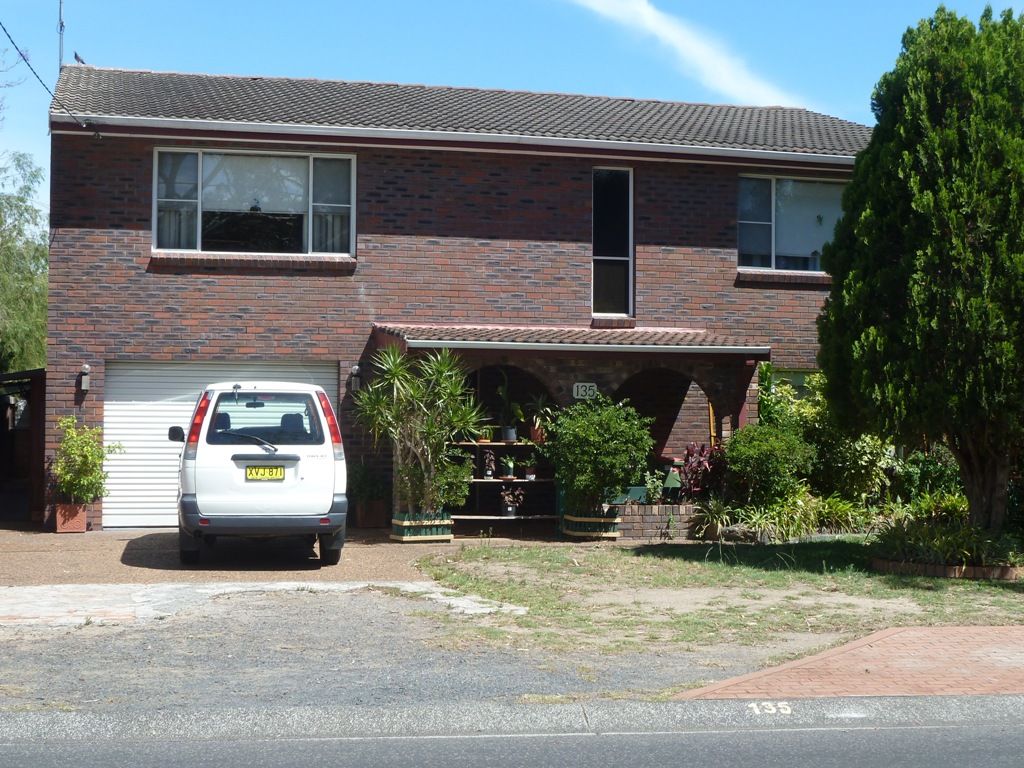 135 Trafalgar Avenue, Umina Beach NSW 2257, Image 0