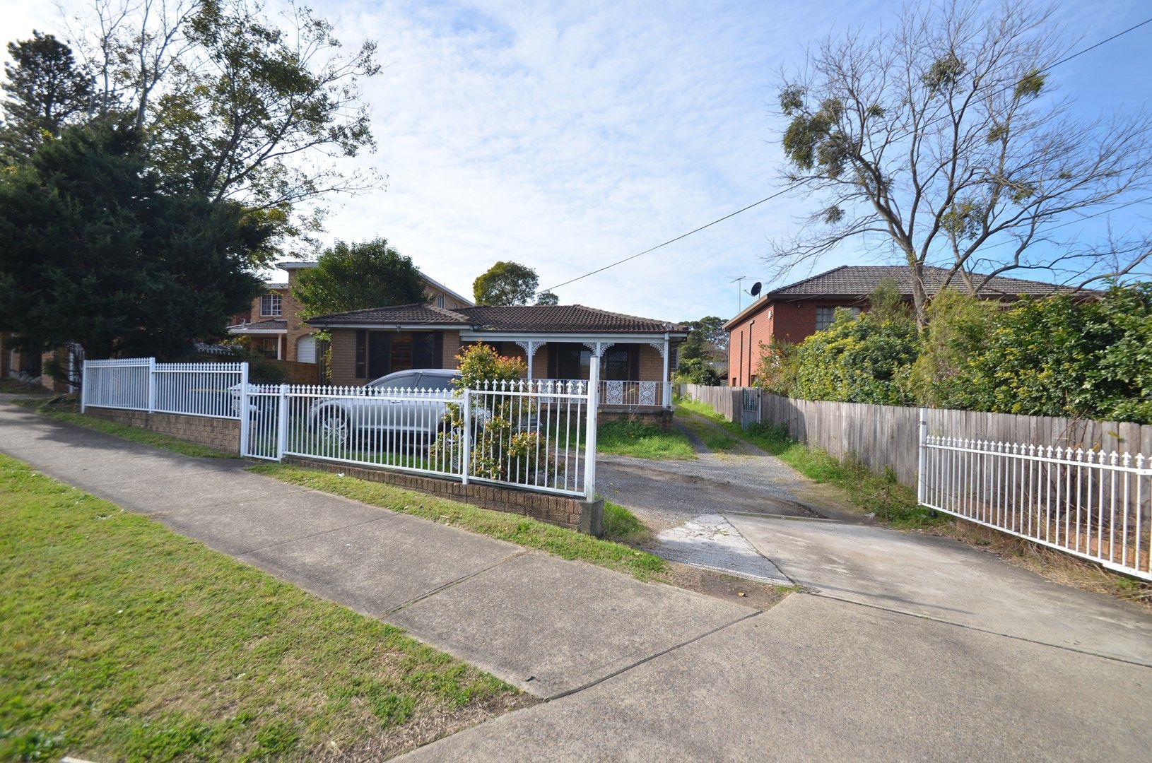 954 King Georges Road, Blakehurst NSW 2221, Image 0