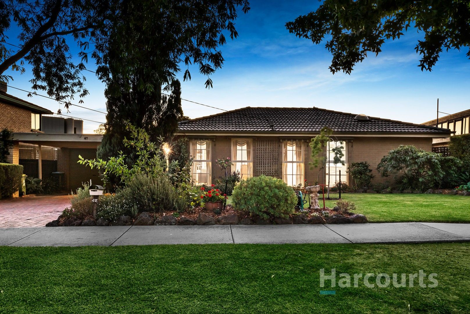 67 Gateshead Drive, Wantirna South VIC 3152, Image 0