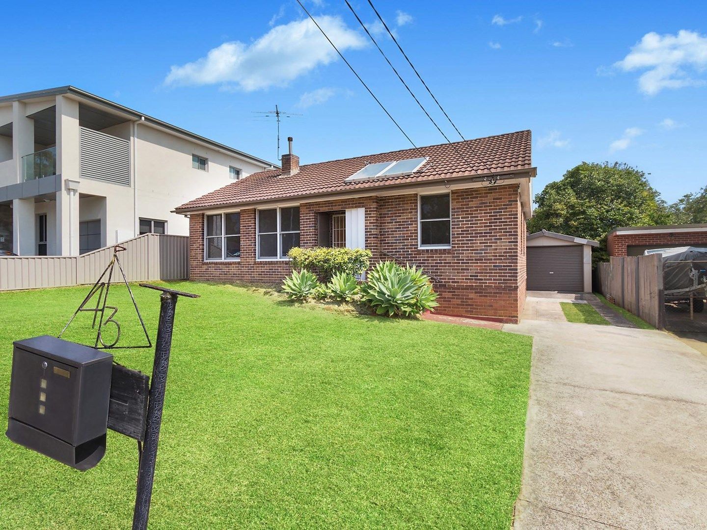 43 Jacques Avenue, Peakhurst NSW 2210, Image 0