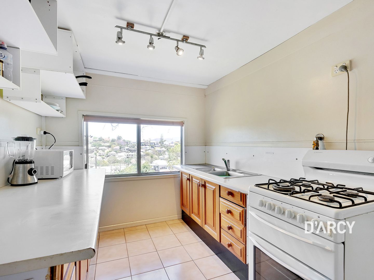 75B Upper Cairns Terrace, Red Hill QLD 4059, Image 1